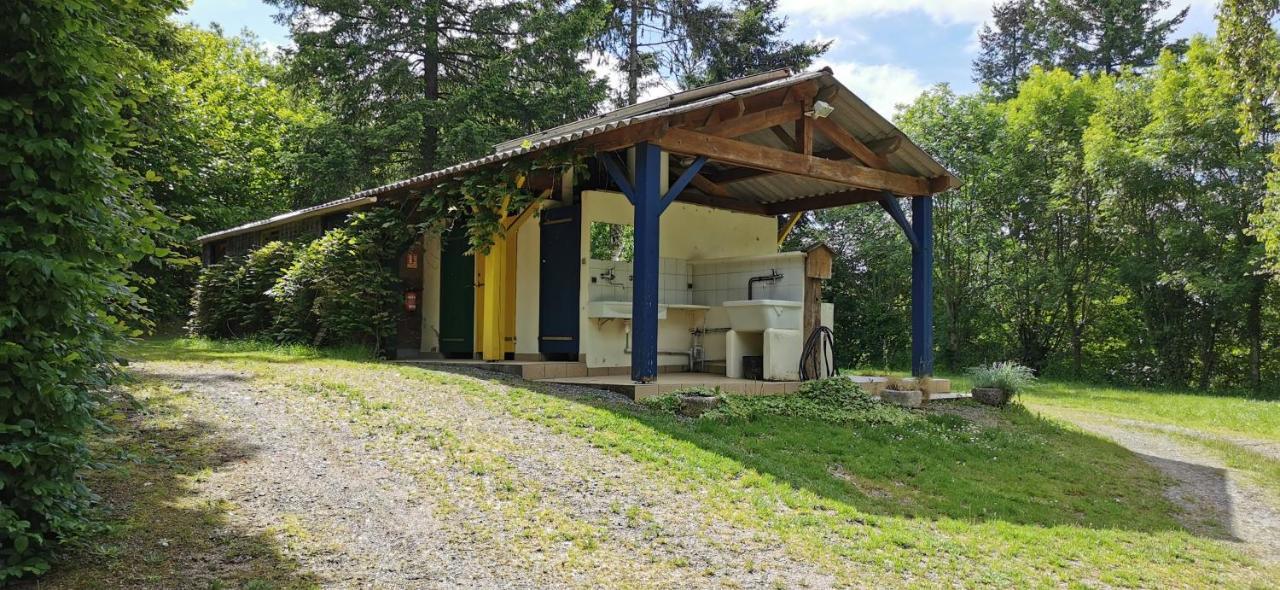 Camping De La Chagnee Saint-Aubin-le-Cloud المظهر الخارجي الصورة