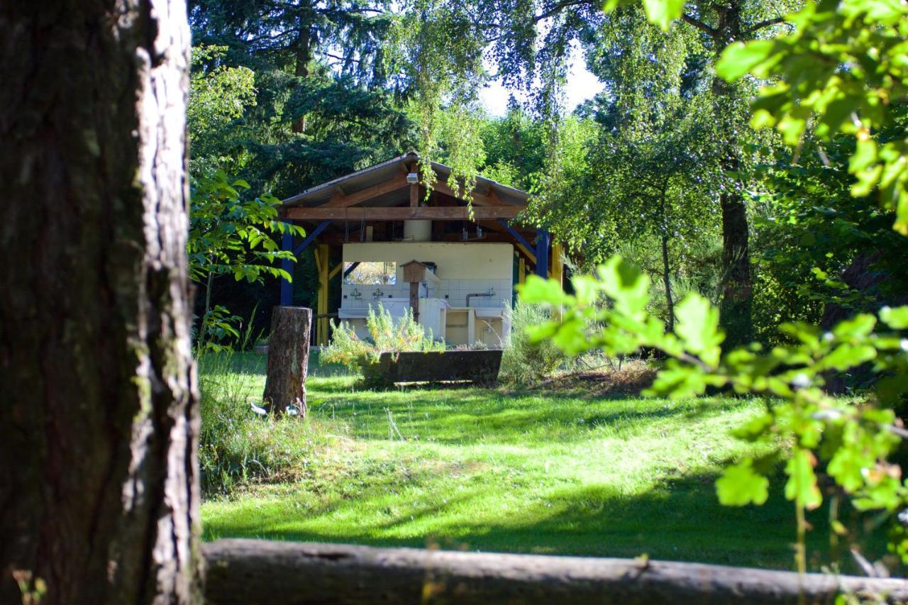 Camping De La Chagnee Saint-Aubin-le-Cloud المظهر الخارجي الصورة