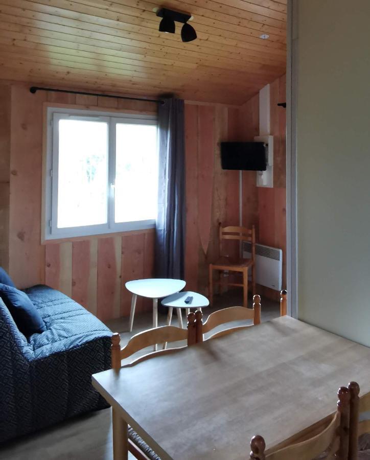 Camping De La Chagnee Saint-Aubin-le-Cloud المظهر الخارجي الصورة